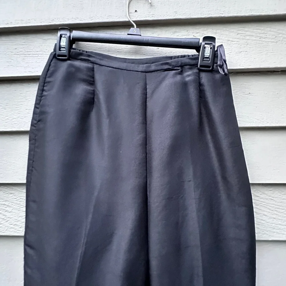 Valerie Stevens Petite Medium Black Vintage 100% Silk High Rise Tapered Pants